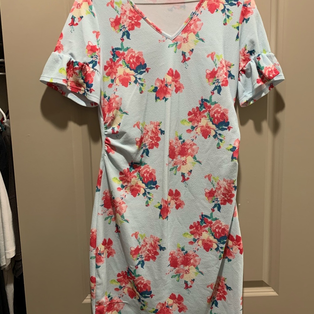 BUNCH OF PINK BLUSH MATERNITY DRESSES